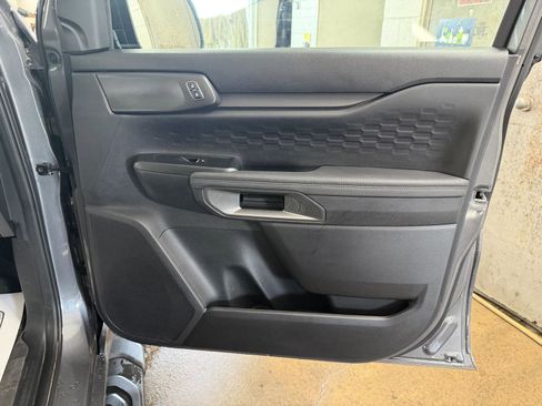 Used 2025 Ford Ranger XLT AWD/4WD image 25