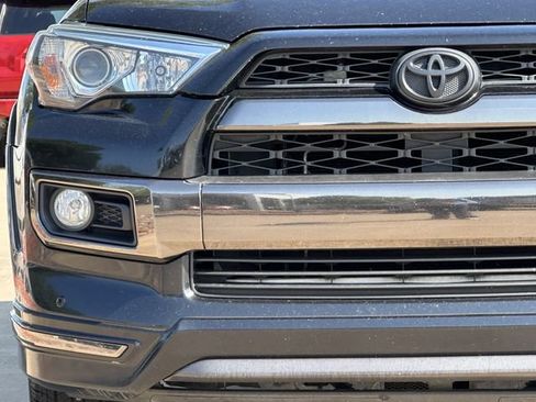 Used 2019 Toyota 4Runner Limited RWD image 6