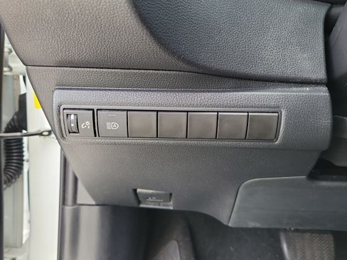 Used 2021 Toyota Corolla LE FWD image 20