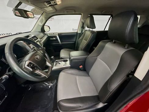 Used 2019 Toyota 4Runner SR5 Premium AWD/4WD image 21