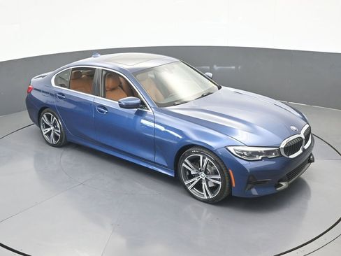 Used 2021 BMW 330i Sedan w/ Premium Package image 57