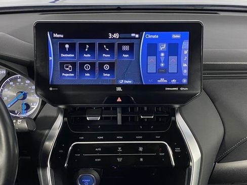 Used 2021 Toyota Venza XLE w/ Softex Package image 19