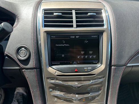 Used 2015 Lincoln MKX FWD w/ Equipment Group 102A image 7