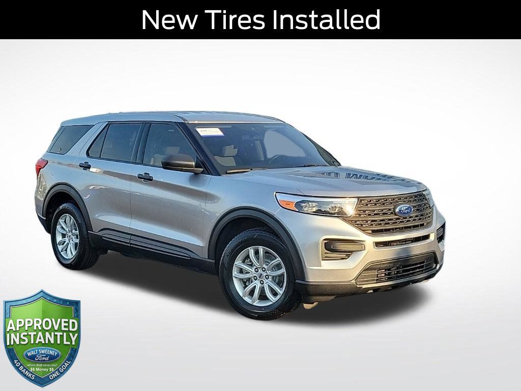 Certified 2021 Ford Explorer 4WD image 1