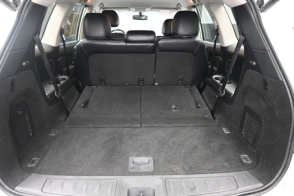 Used 2020 Nissan Pathfinder SL FWD image 18