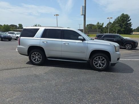 Used 2016 GMC Yukon SLT w/ Open Road Package AWD/4WD image 2