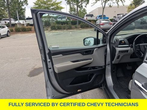Used 2018 Honda Odyssey EX-L image 24