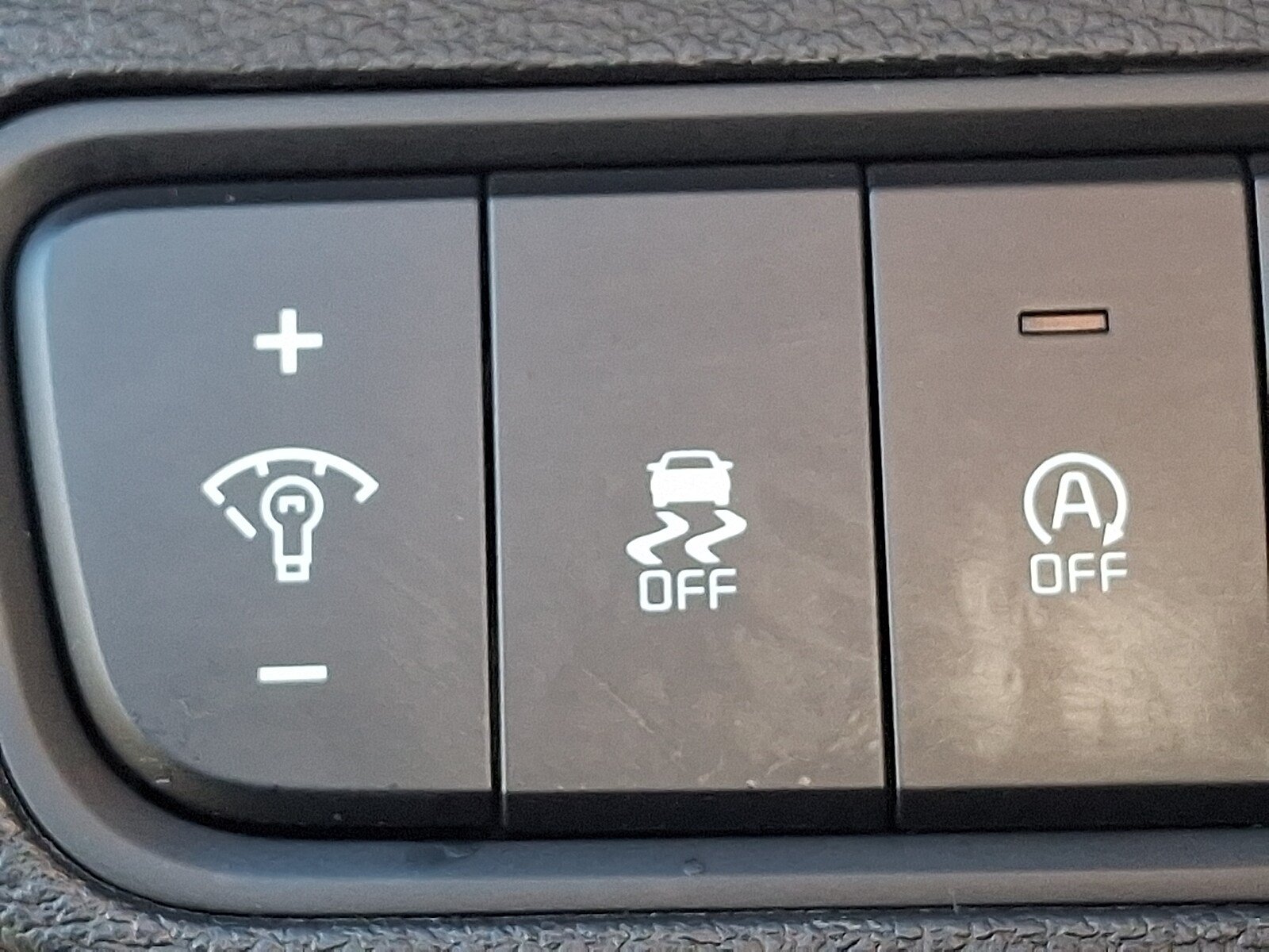 Used 2023 Kia Soul LX w/ LX Technology Package FWD image 24