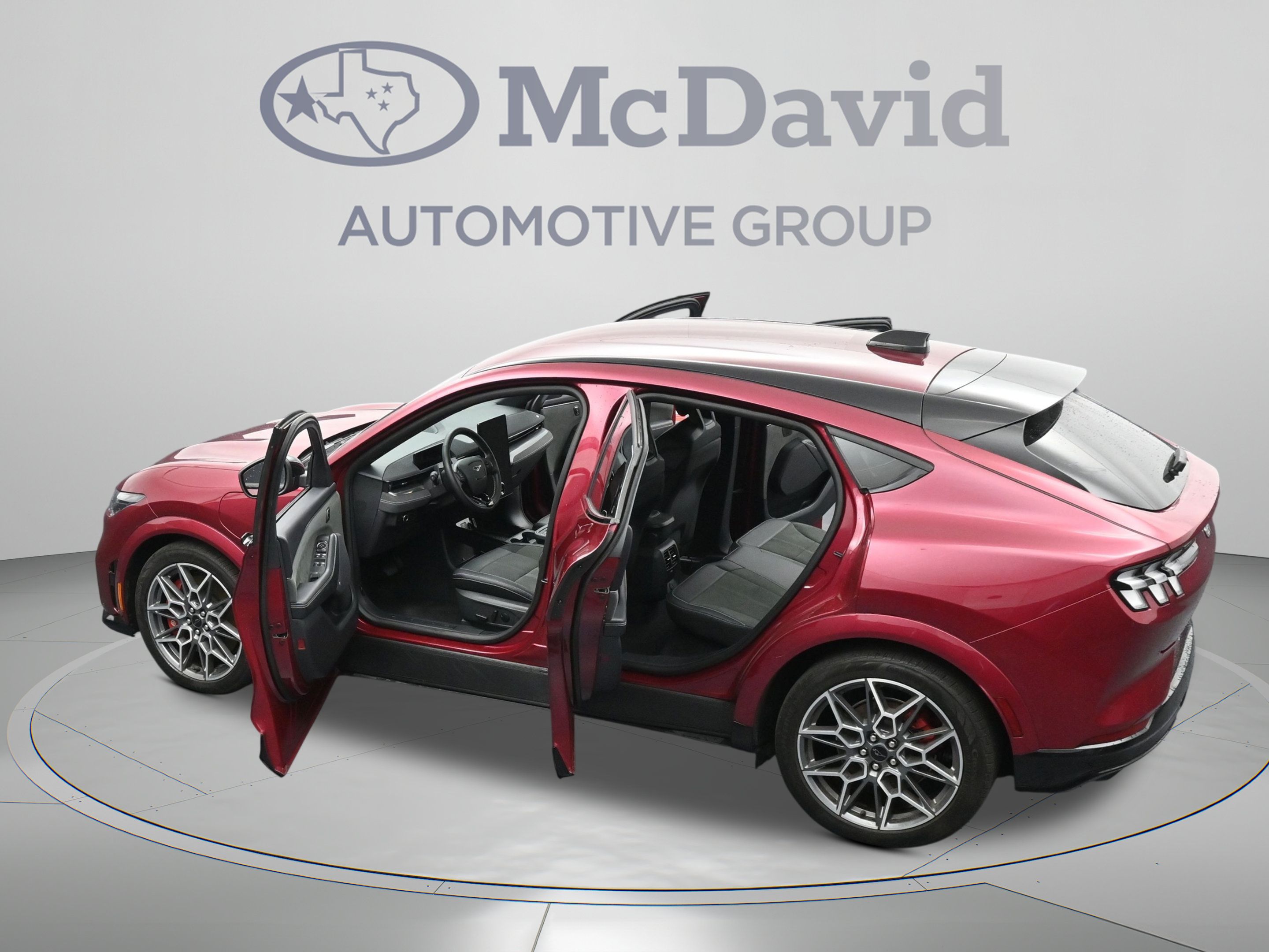 Used 2025 Ford Mustang Mach-E GT AWD/4WD image 45