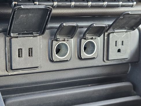 Used 2018 Chevrolet Silverado 2500 LTZ w/ Duramax Plus Package image 34