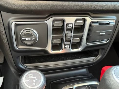 New 2026 Jeep Wrangler Unlimited Sport AWD/4WD image 23