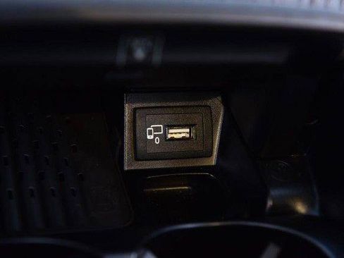 Used 2019 Mercedes-Benz E 53 AMG 4MATIC Sedan image 22