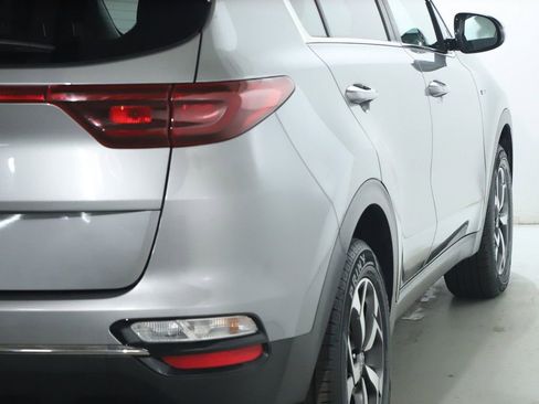 Used 2020 Kia Sportage LX w/ LX Popular Package image 46