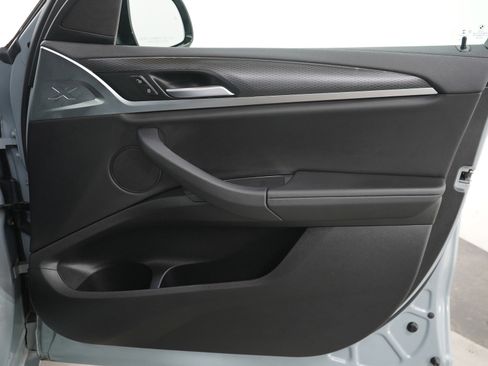 Used 2022 BMW X3 M40i image 12