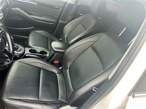 Used 2023 Kia Seltos EX image 19