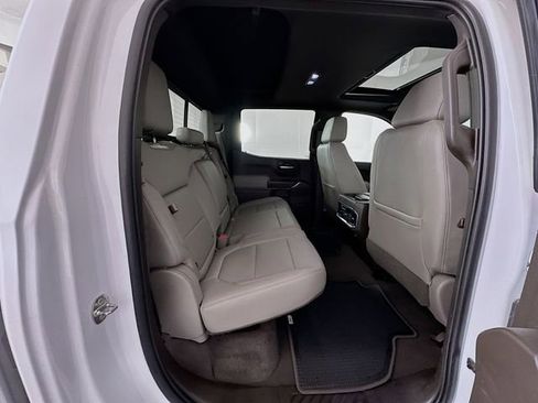 Used 2020 GMC Sierra 1500 SLT image 27