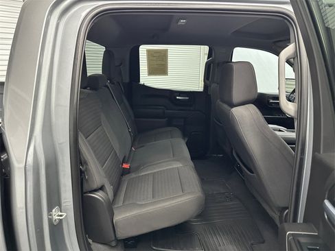 Used 2023 Chevrolet Silverado 1500 Custom image 16