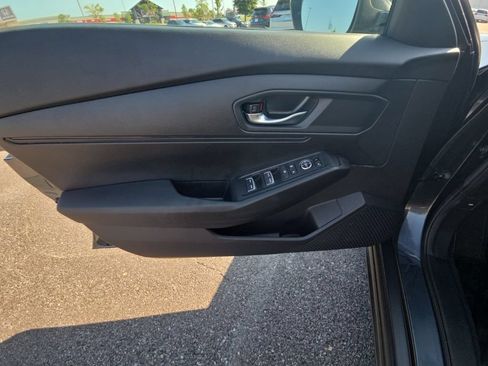 Used 2025 Honda Accord LX image 22