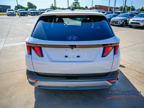 Certified 2026 Hyundai Tucson SEL FWD image 4