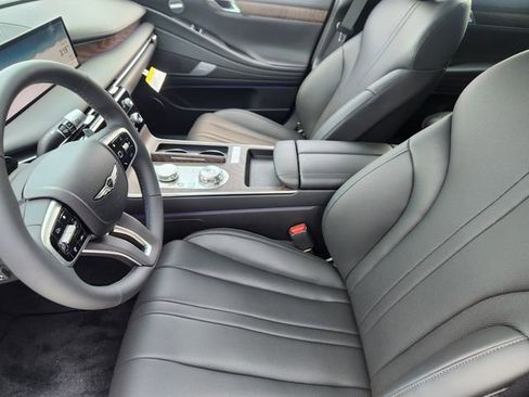 Used 2025 Genesis G80 2.5T Advanced AWD/4WD image 9