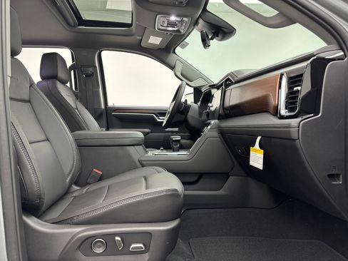 New 2026 GMC Sierra 1500 Denali AWD/4WD image 37