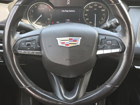 Used 2022 Cadillac XT4 Sport w/ Enhanced Visibility Package FWD image 14
