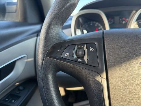 Used 2010 Chevrolet Equinox LS image 36