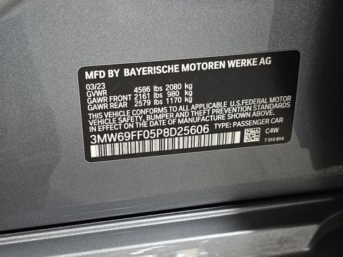 Used 2023 BMW 330i Sedan w/ Parking Assistance Package RWD image 33