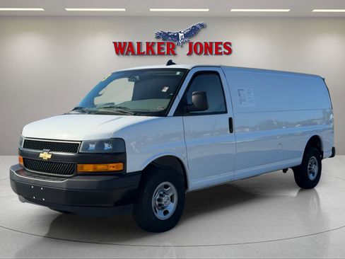Used 2023 Chevrolet Express 2500 Extended w/ Driver Convenience Package image 7