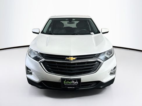 Used 2019 Chevrolet Equinox LT FWD image 2