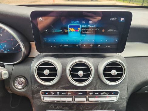Certified 2020 Mercedes-Benz GLC 300 image 18