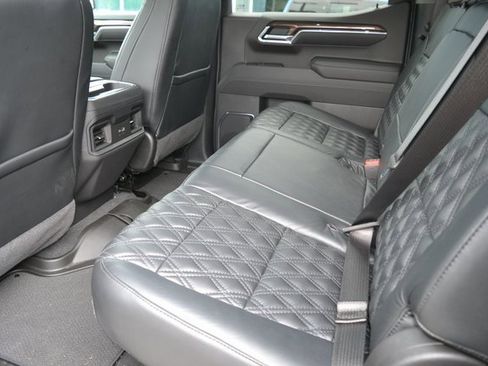 New 2025 Chevrolet Silverado 1500 RST image 32