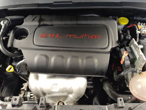 Used 2018 Jeep Compass Trailhawk AWD/4WD image 30