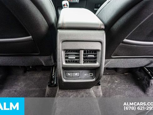 Used 2022 Cadillac XT4 Sport image 32