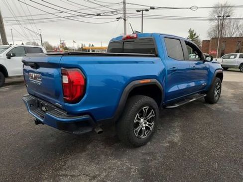 Used 2024 GMC Canyon AT4 image 8