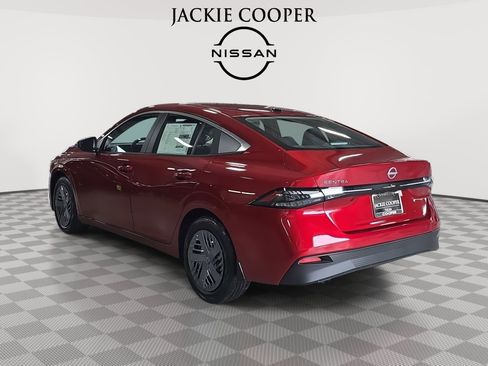 New 2026 Nissan Sentra SV w/ Floor Mat Package FWD image 7