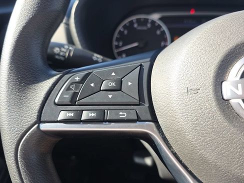 Used 2024 Nissan Sentra SV FWD image 19