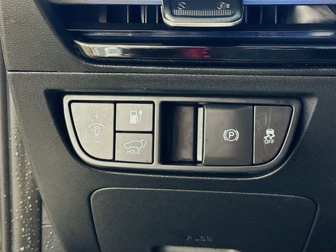 Used 2022 Kia EV6 GT-Line w/ GT-Line Suede Seat Package image 15