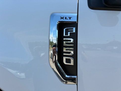 Used 2022 Ford F250 XLT AWD/4WD image 34