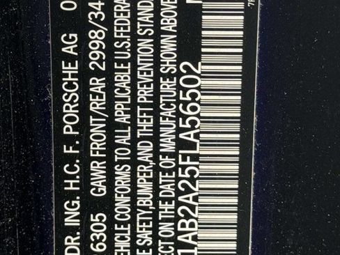 Used 2015 Porsche Cayenne S image 13