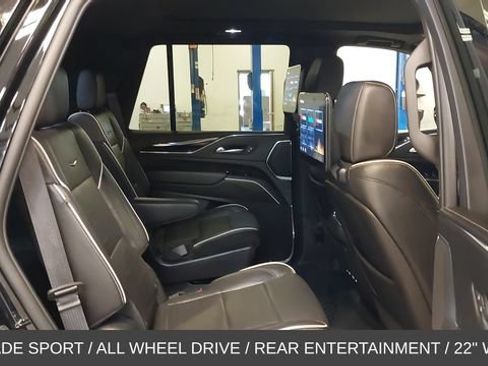 Used 2023 Cadillac Escalade Sport AWD/4WD image 45