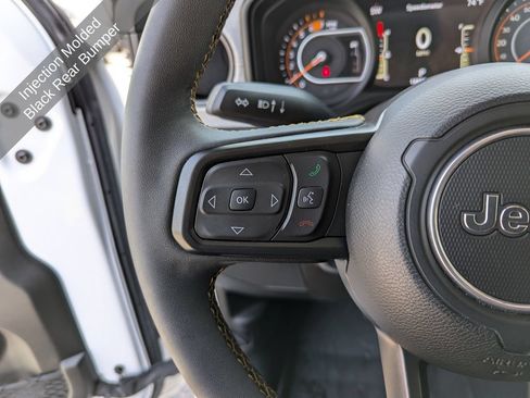 Used 2024 Jeep Wrangler Sport AWD/4WD image 21