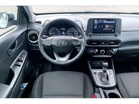 Used 2023 Hyundai Kona SEL image 6