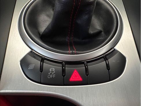 Used 2013 Audi TT RS AWD/4WD image 21