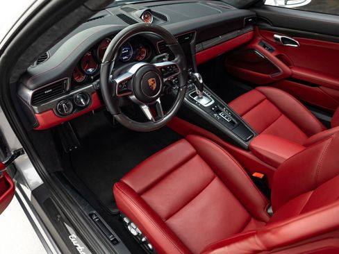 Used 2017 Porsche 911 Turbo S image 37