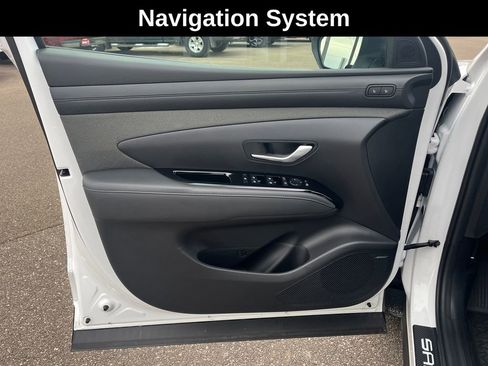 Used 2025 Hyundai Santa Cruz Limited image 13