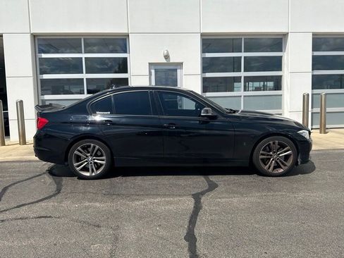 Used 2013 BMW 335i xDrive Sedan AWD/4WD image 3