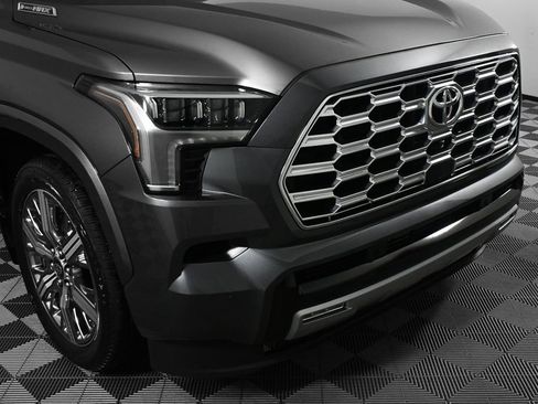 Used 2026 Toyota Sequoia Capstone AWD/4WD image 35