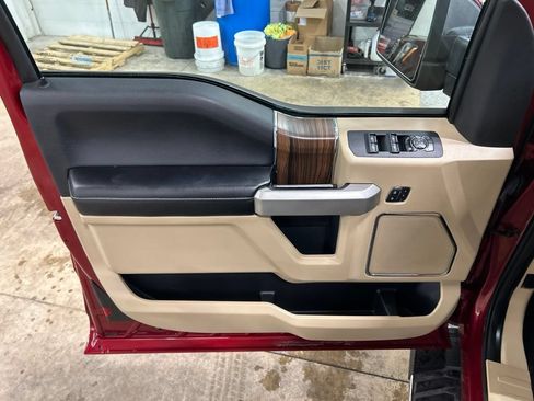 Used 2016 Ford F150 Lariat AWD/4WD image 14