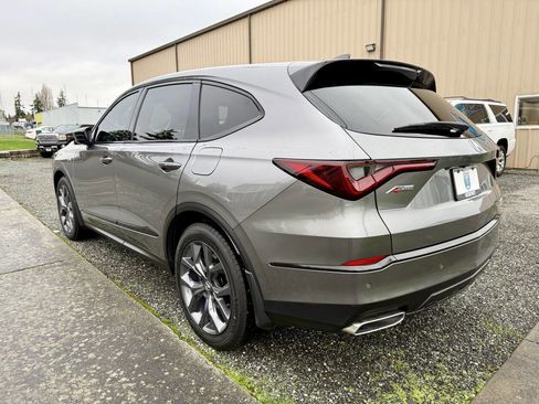 Used 2023 Acura MDX A-Spec image 3